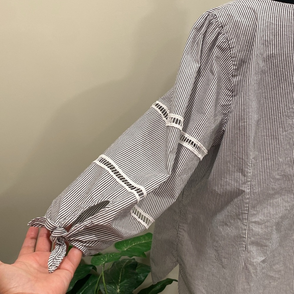 Talbots Plus Chambray Stripe Popover Tunic With 3… - image 3